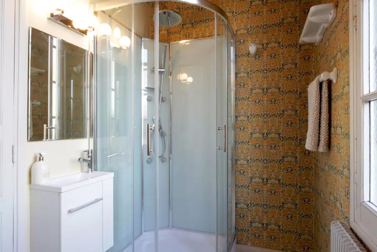 Maison De Maitre A Bram # Jacuzzi Buitenkant foto